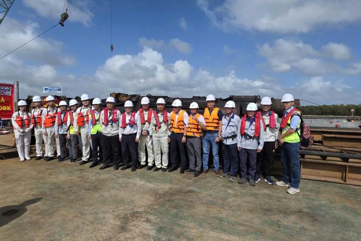 THI CÔNG ĐÓNG CỌC ĐẠI TRÀ DỰ ÁN NHÀ MÁY ĐIỆN GIÓ TÂN THUẬN 3